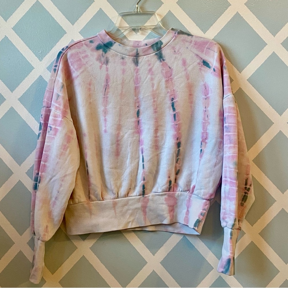 Old Navy Tie-Dye Sweatshirt in Pink and Cream